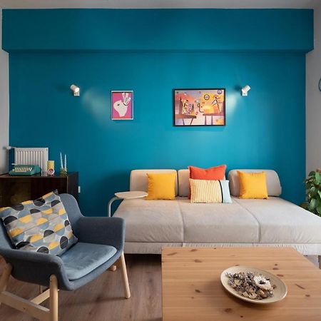 Exclusive Apartment In The Heart Of Афины Экстерьер фото
