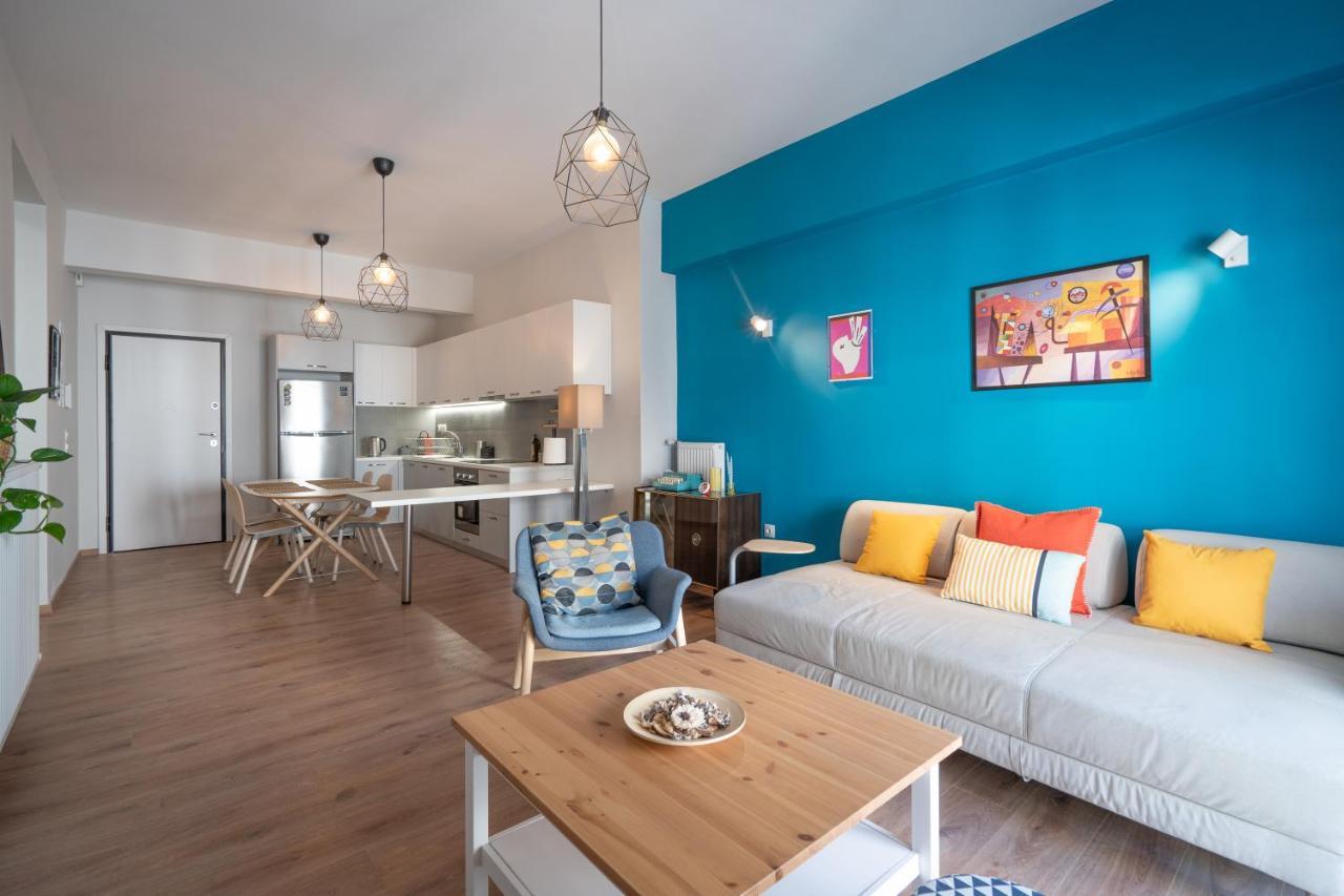 Exclusive Apartment In The Heart Of Афины Экстерьер фото