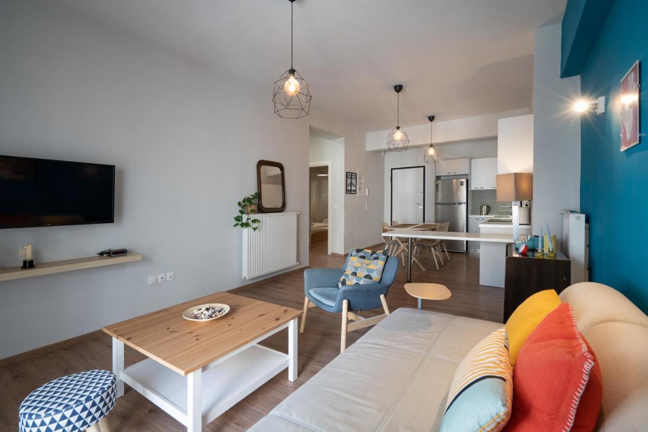 Exclusive Apartment In The Heart Of Афины Экстерьер фото